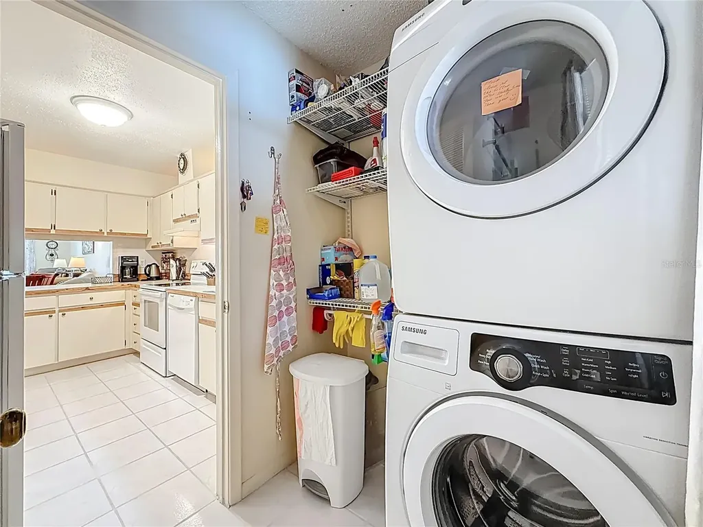 3505 Tarpon Woods Boulevard Palm Harbor FL 34685