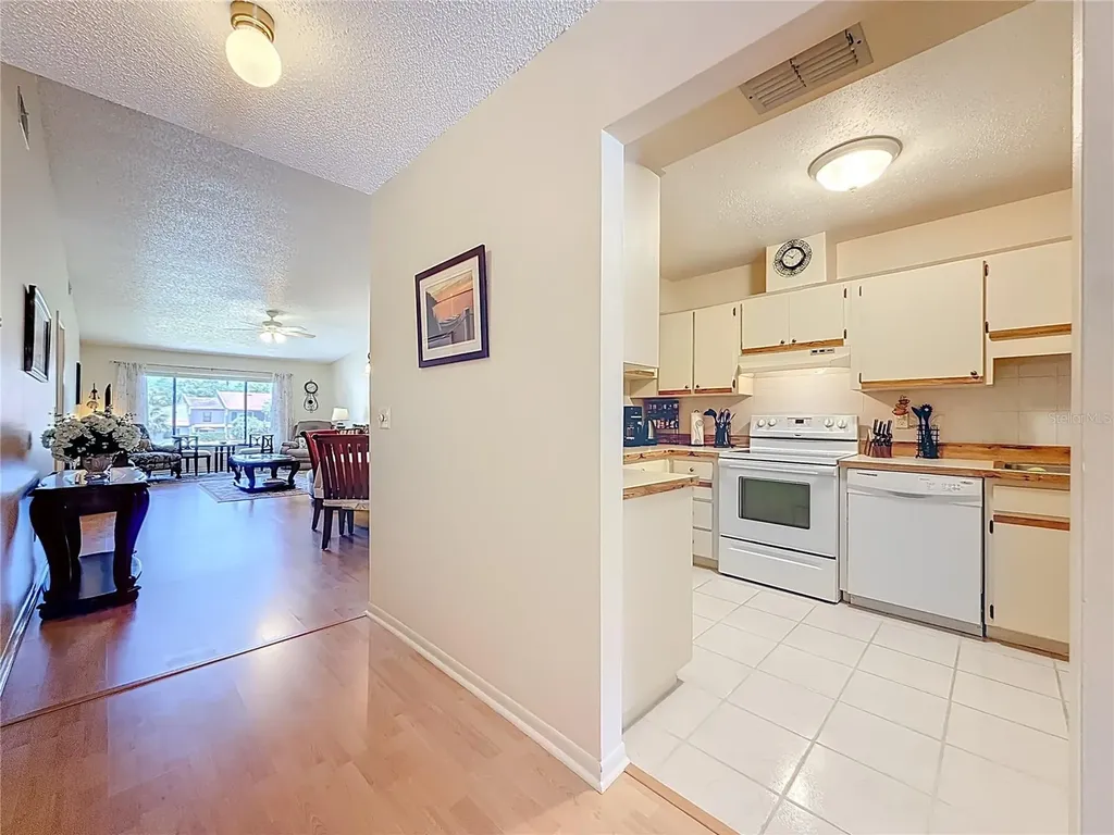 3505 Tarpon Woods Boulevard Palm Harbor FL 34685