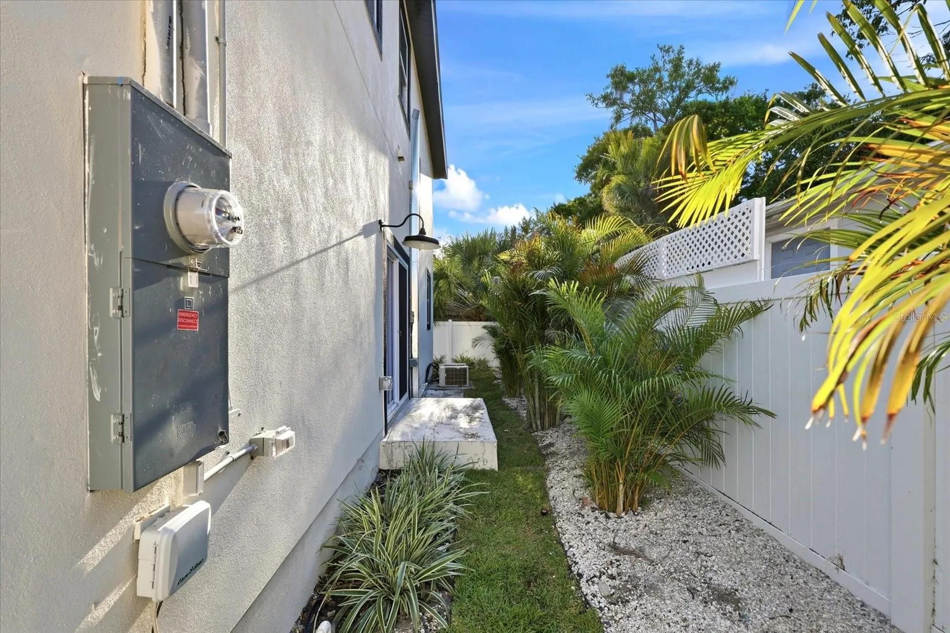1235 11th Avenue S St Petersburg FL 33705