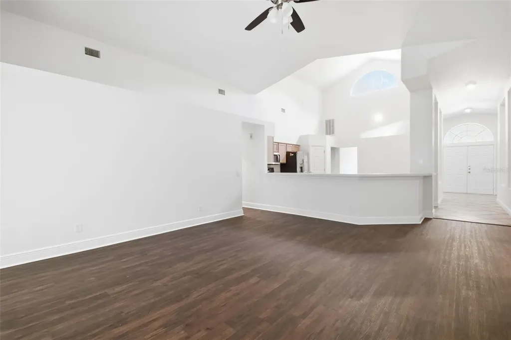 703 Grand Canyon Drive Valrico FL 33594