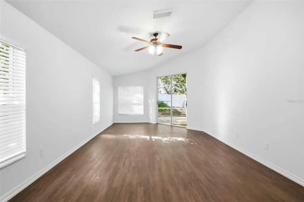 703 Grand Canyon Drive Valrico FL 33594