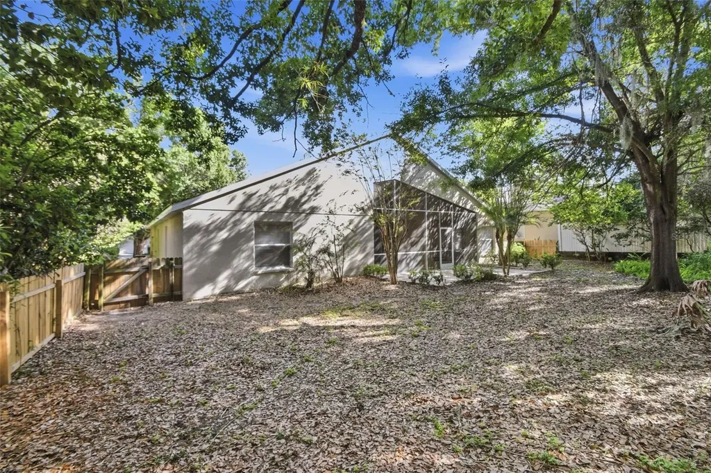 703 Grand Canyon Drive Valrico FL 33594