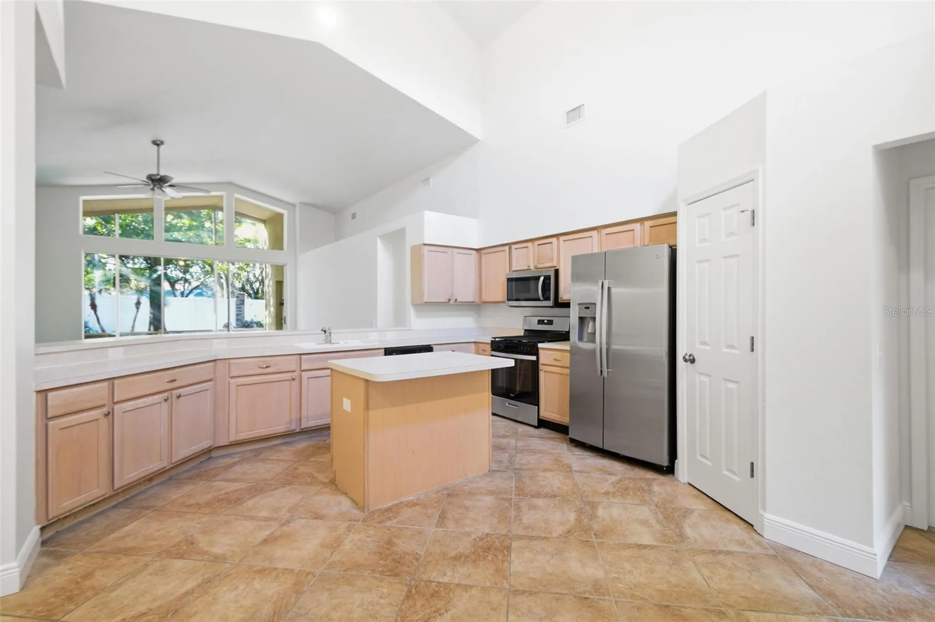 703 Grand Canyon Drive Valrico FL 33594
