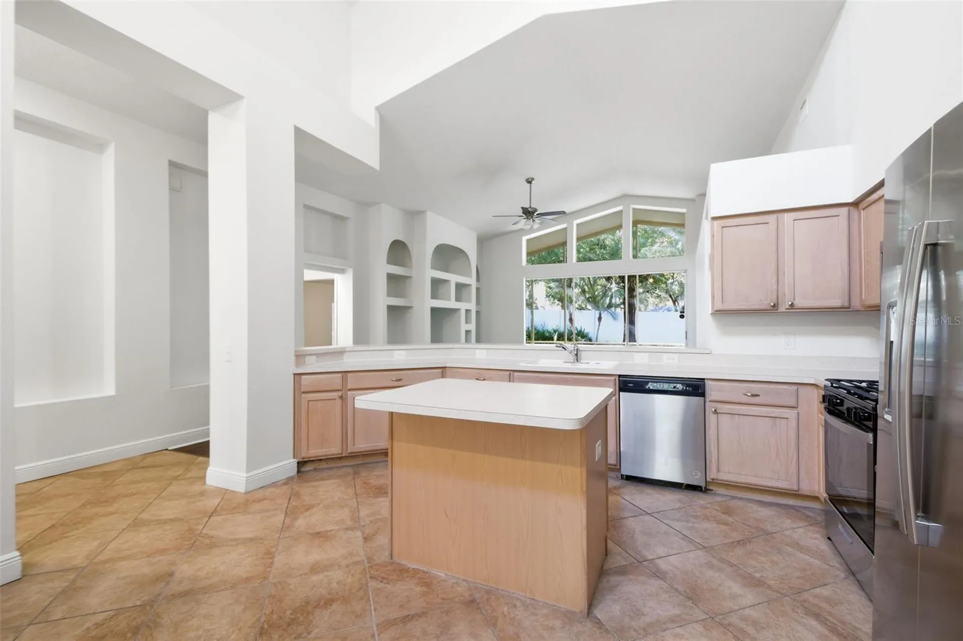 703 Grand Canyon Drive Valrico FL 33594