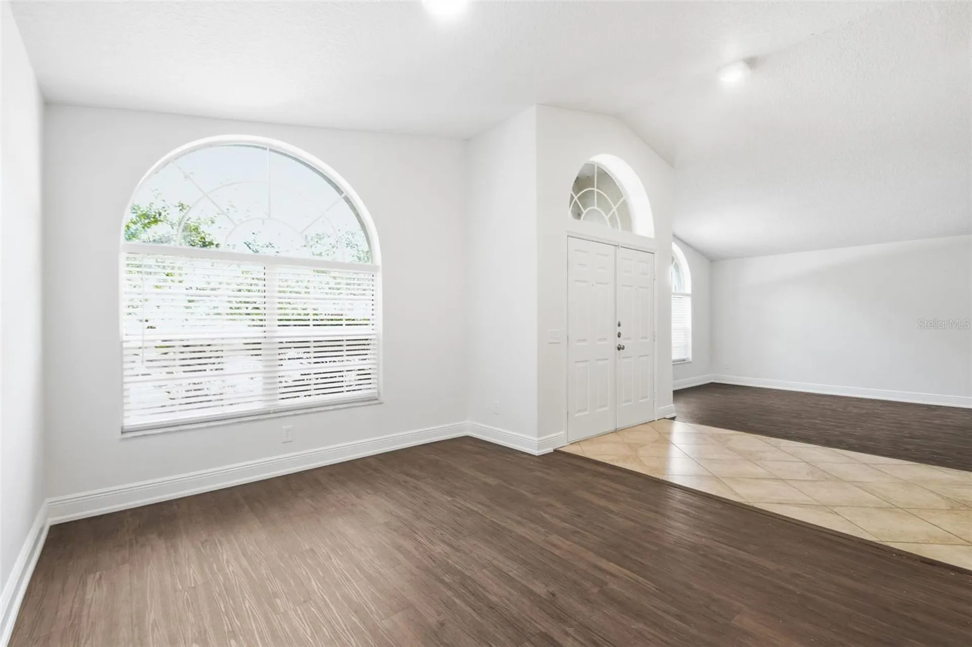 703 Grand Canyon Drive Valrico FL 33594