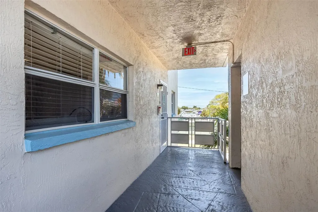 2850 59th Street S Gulfport FL 33707