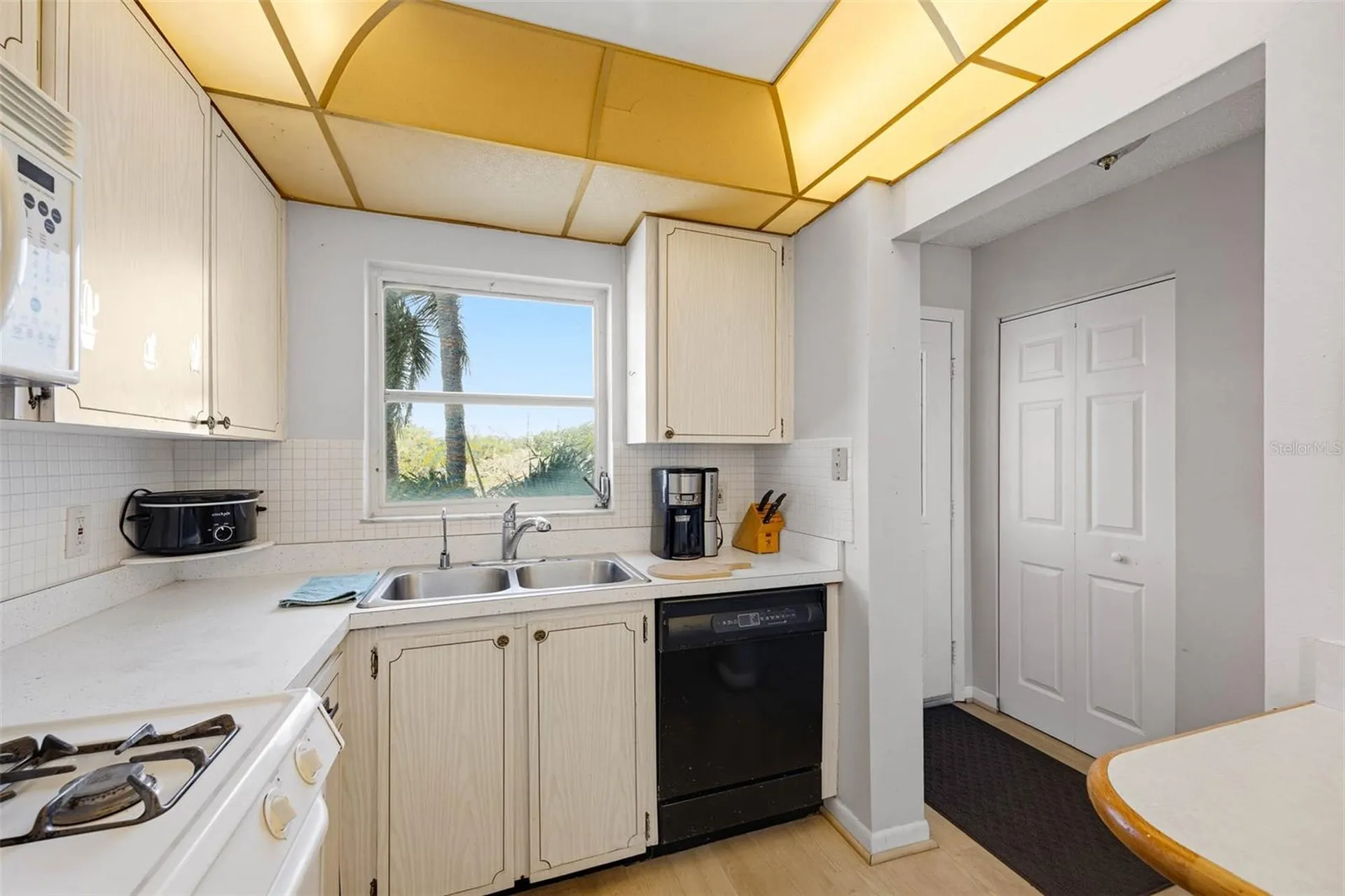 2850 59th Street S Gulfport FL 33707