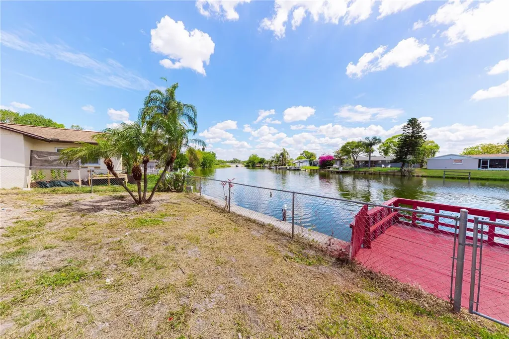 2406 Society Drive Holiday FL 34691