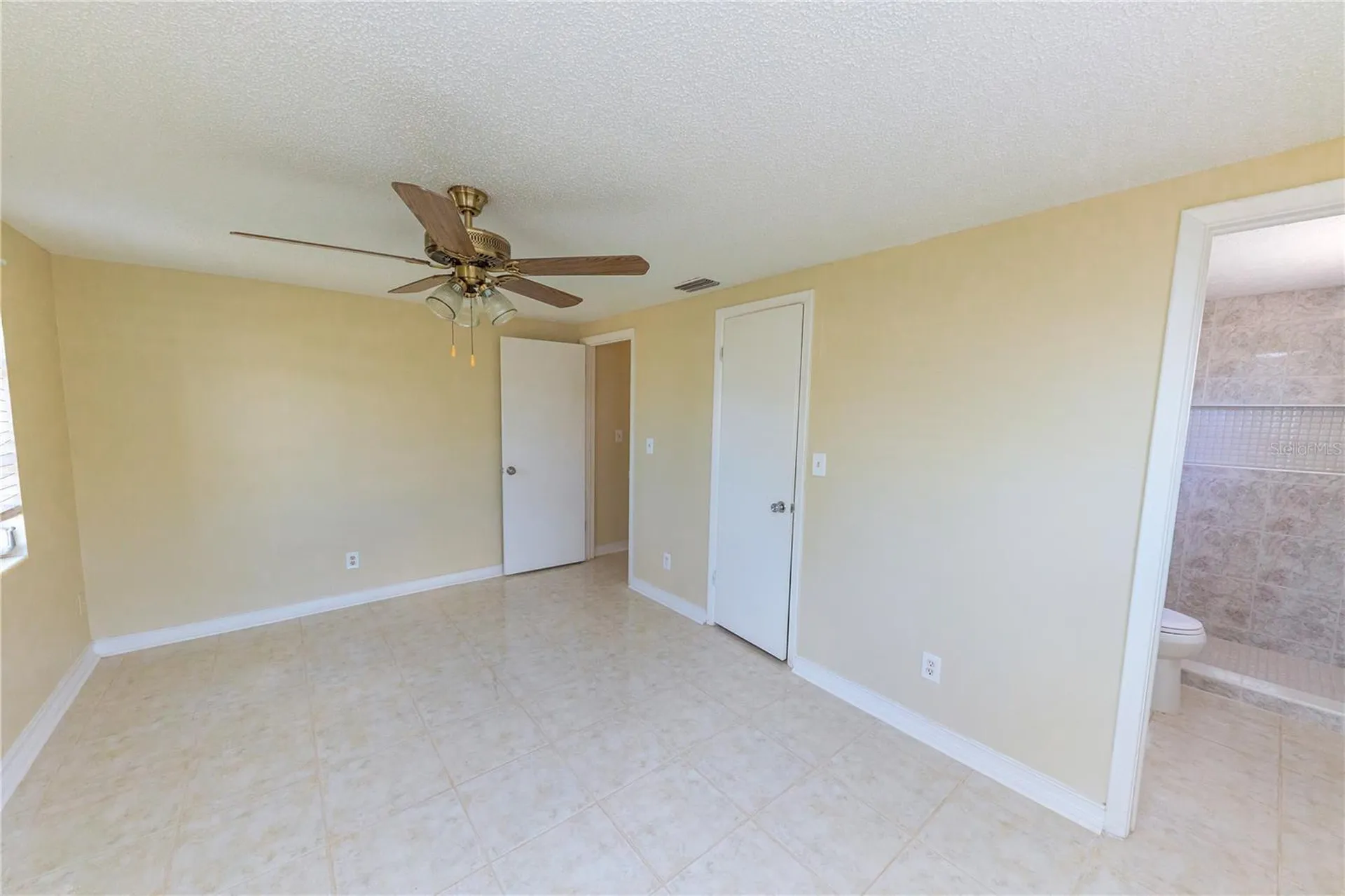 2406 Society Drive Holiday FL 34691