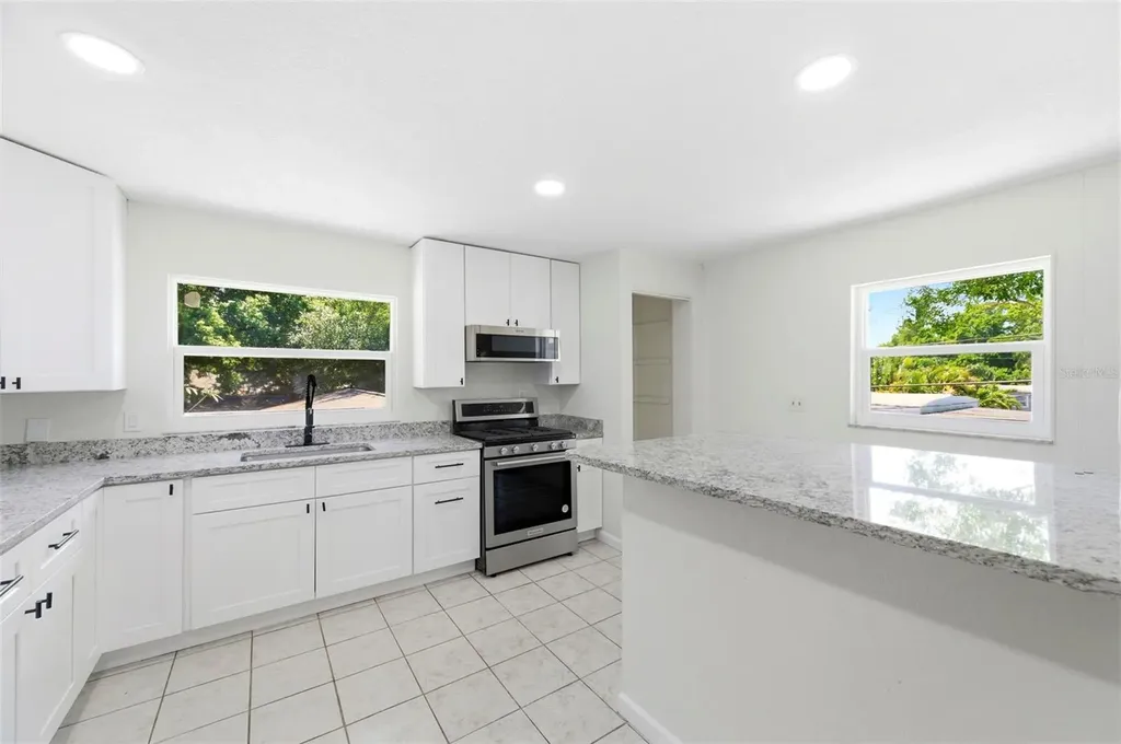 5136 68th Street N St Petersburg FL 33709