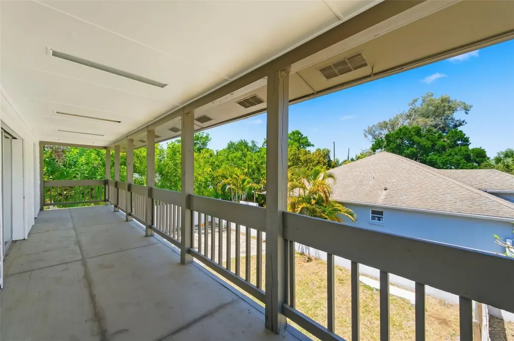 5136 68th Street N St Petersburg FL 33709