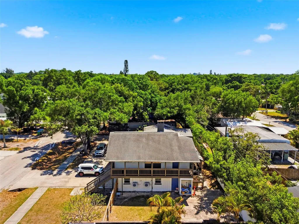 5136 68th Street N St Petersburg FL 33709