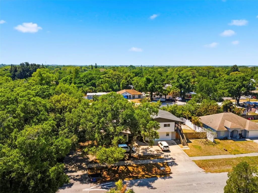 5136 68th Street N St Petersburg FL 33709