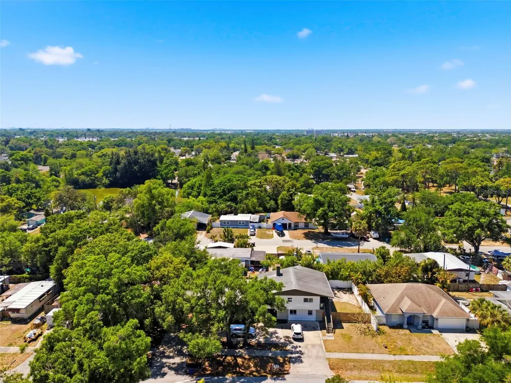 5136 68th Street N St Petersburg FL 33709