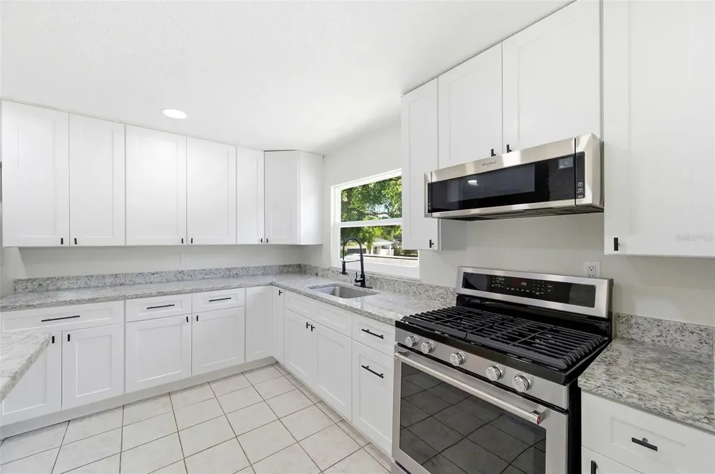 5136 68th Street N St Petersburg FL 33709