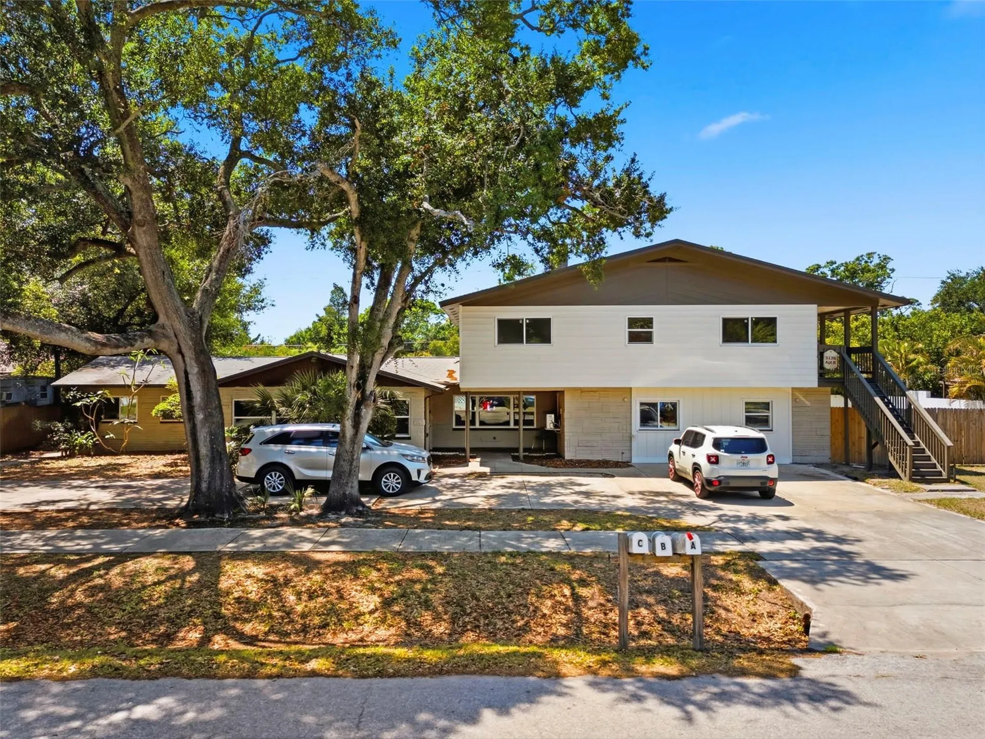 5136 68th Street N St Petersburg FL 33709