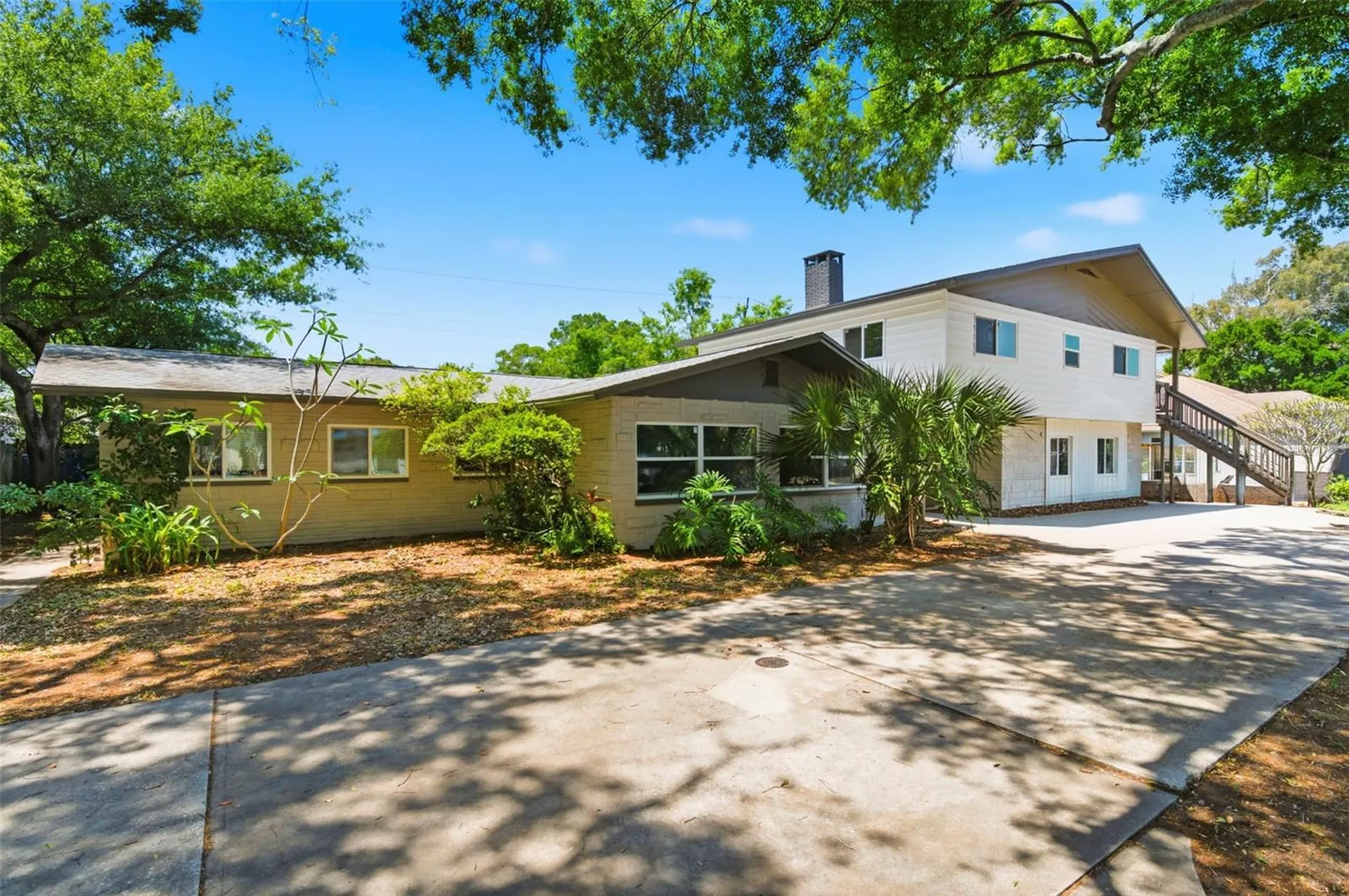5136 68th Street N St Petersburg FL 33709