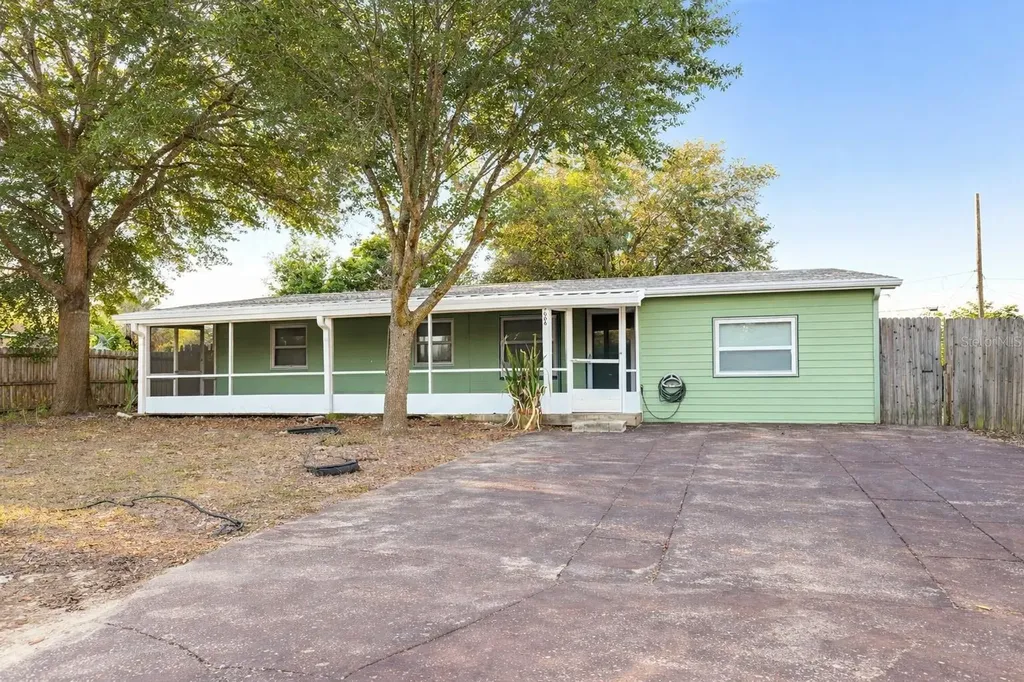 7006 Valiant Court Orlando FL 32818