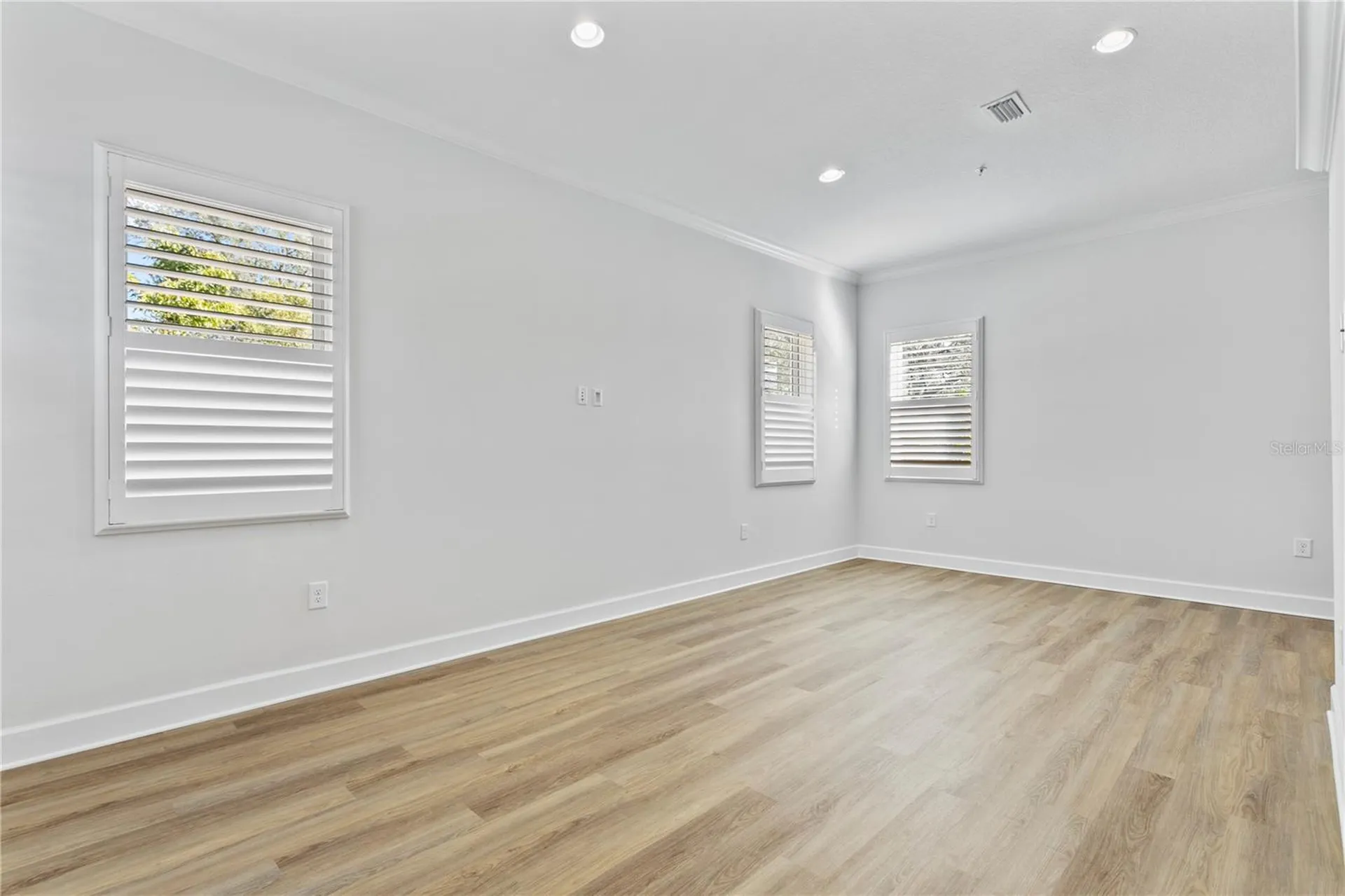1903 W Bristol Avenue Tampa FL 33606
