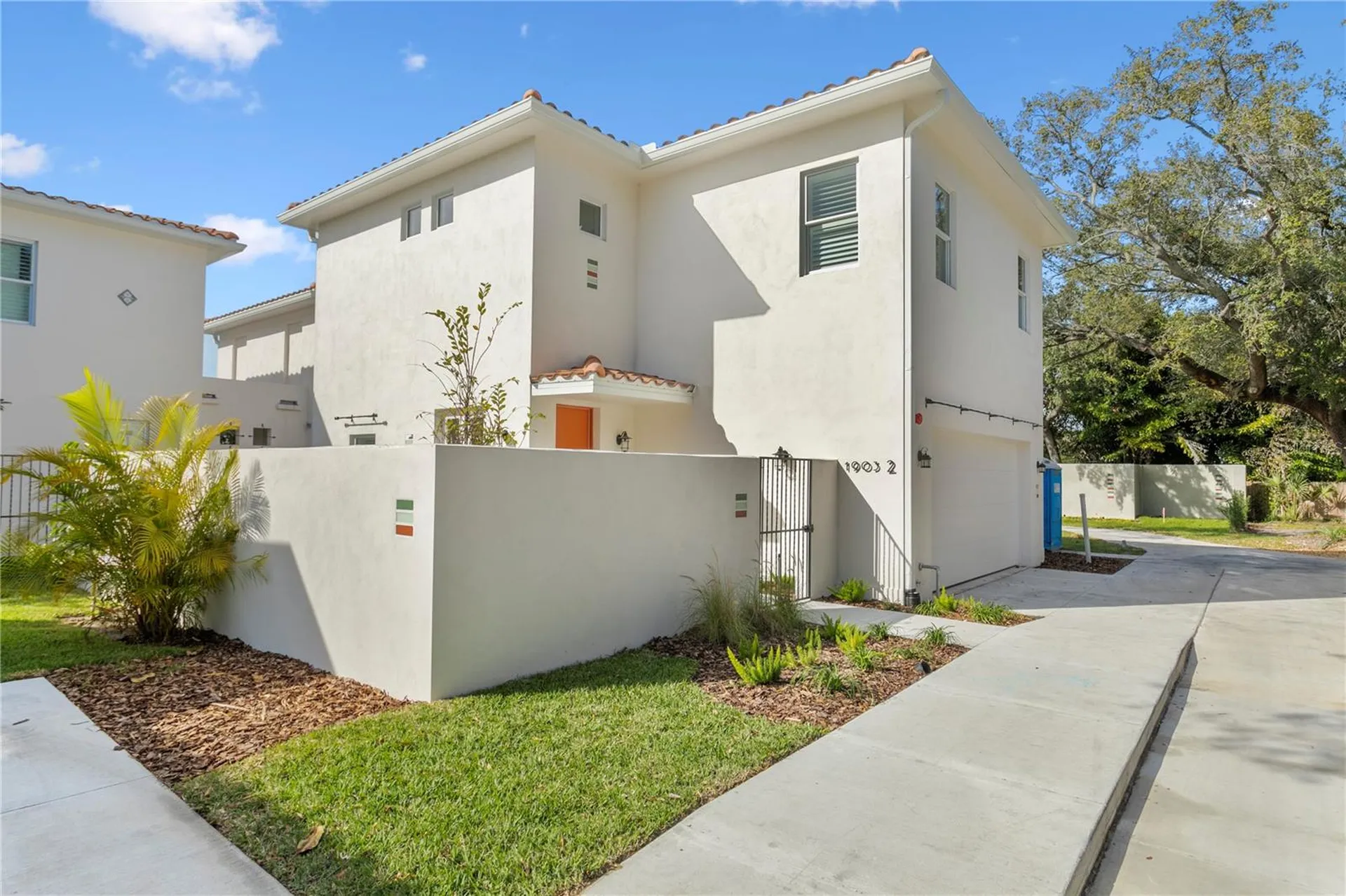 1903 W Bristol Avenue Tampa FL 33606