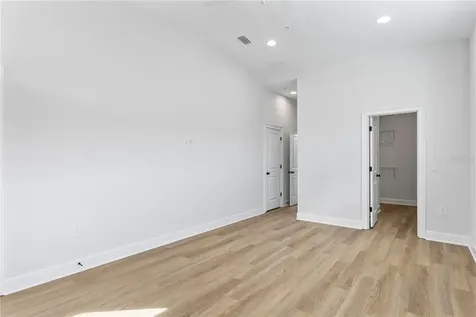 1903 W Bristol Avenue Tampa FL 33606