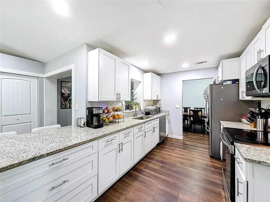 1092 W Riviera Boulevard Oviedo FL 32765