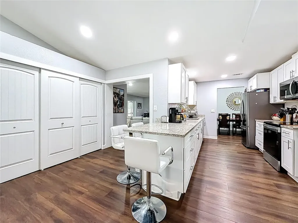 1092 W Riviera Boulevard Oviedo FL 32765