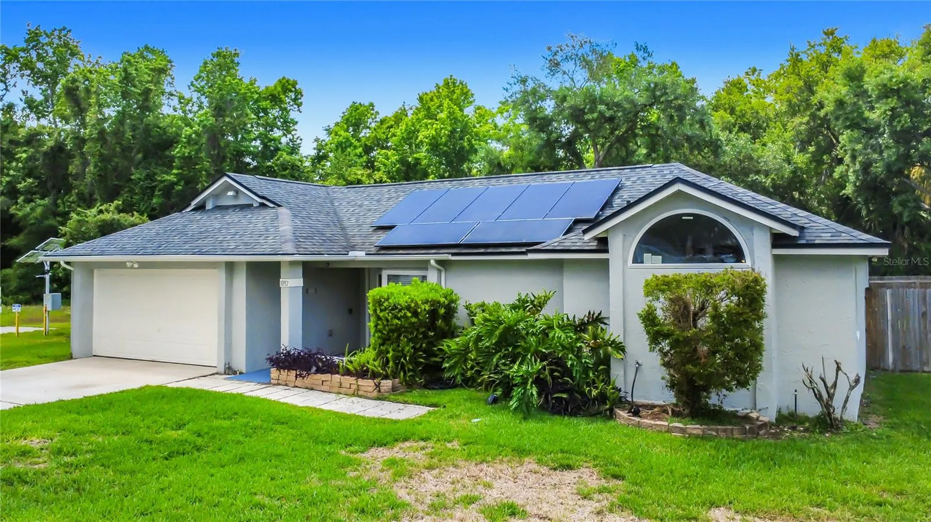 1092 W Riviera Boulevard Oviedo FL 32765