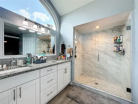 1092 W Riviera Boulevard Oviedo FL 32765