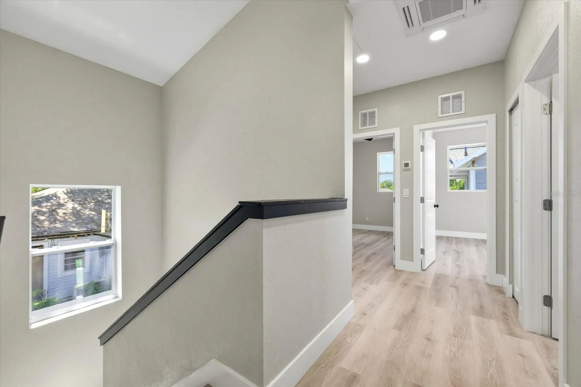 1044 12th Avenue S St Petersburg FL 33705
