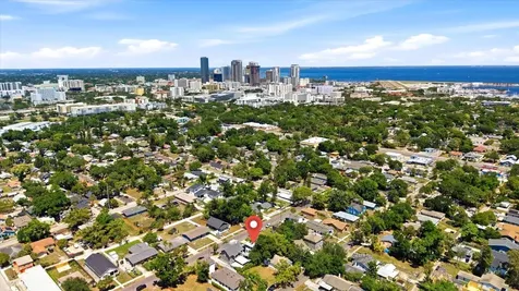 1044 12th Avenue S St Petersburg FL 33705