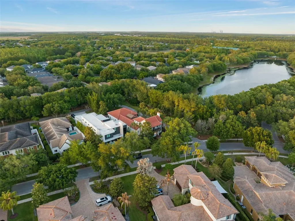 8675 Farthington Way Orlando FL 32827