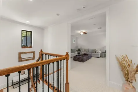 8675 Farthington Way Orlando FL 32827
