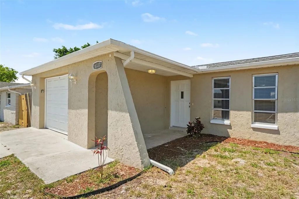 6337 Bonaire Avenue New Port Richey FL 34653