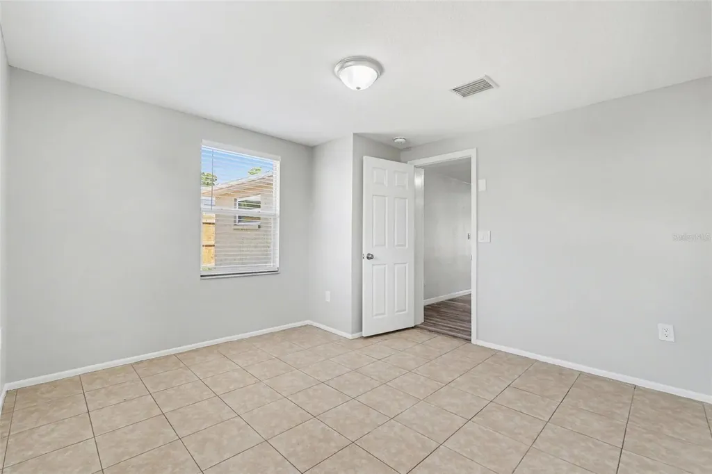 6337 Bonaire Avenue New Port Richey FL 34653