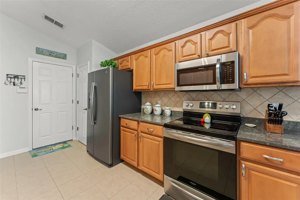 9044 Oak Moss Drive Orlando FL 32832