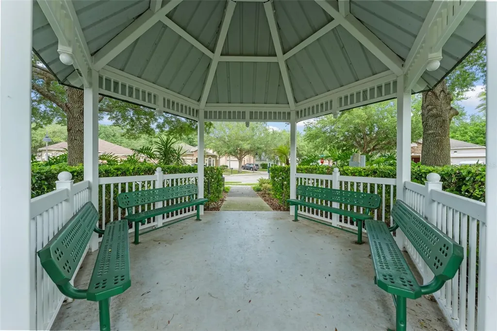 9044 Oak Moss Drive Orlando FL 32832