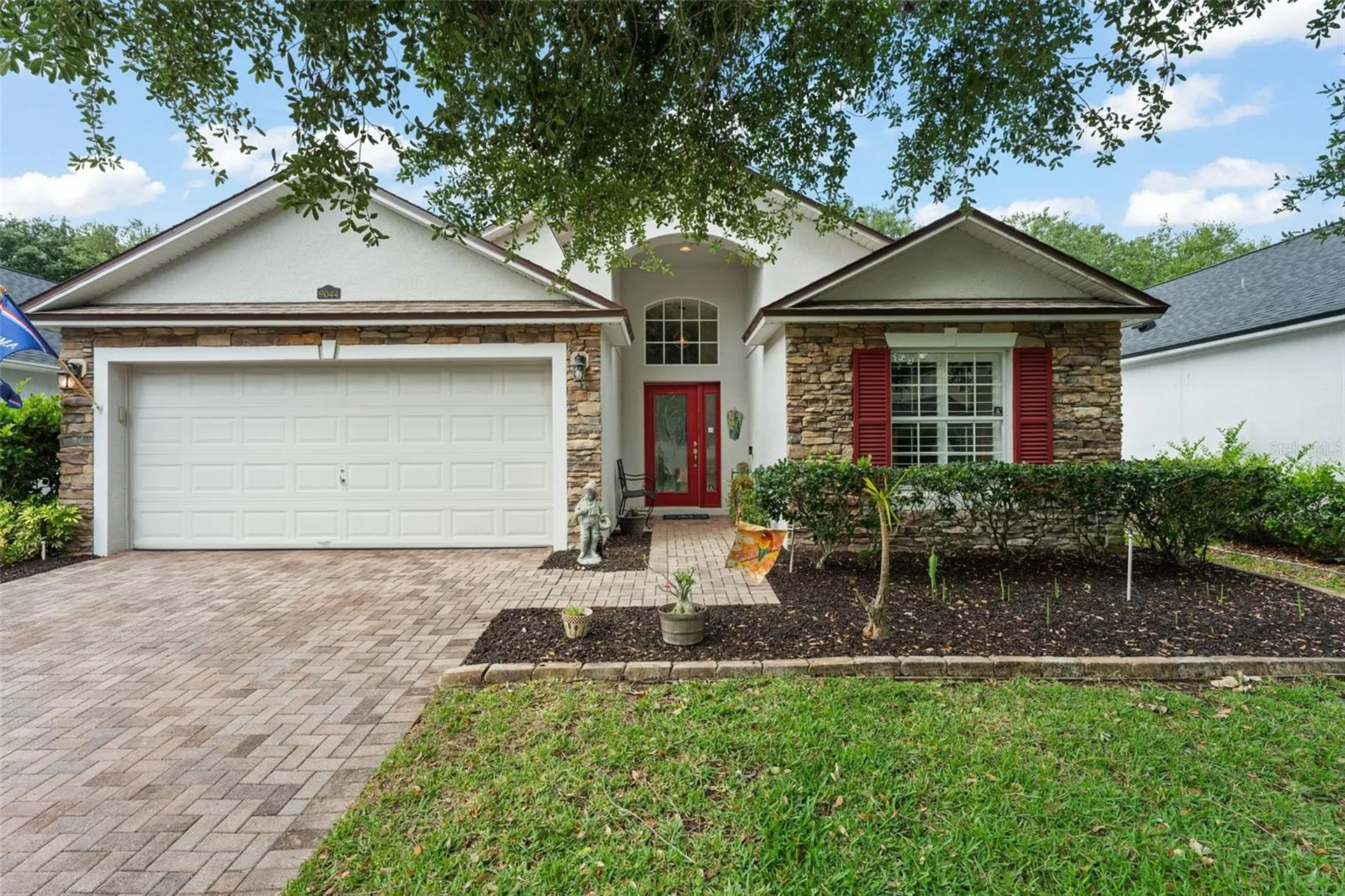 9044 Oak Moss Drive Orlando FL 32832
