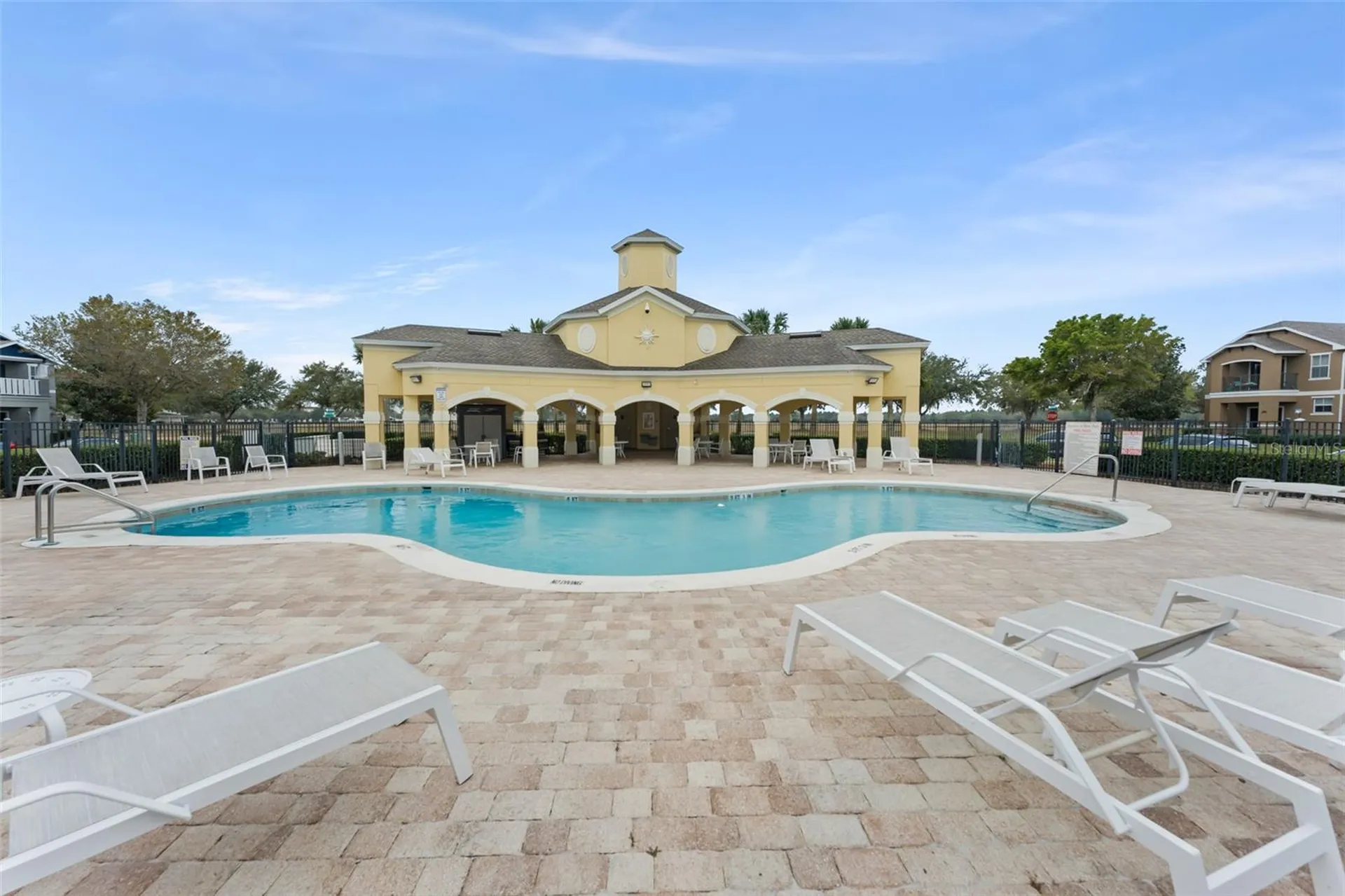9044 Oak Moss Drive Orlando FL 32832