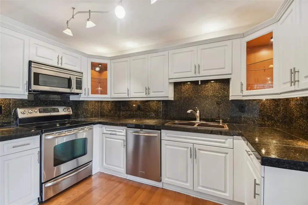 5558 Baywater Drive Tampa FL 33615
