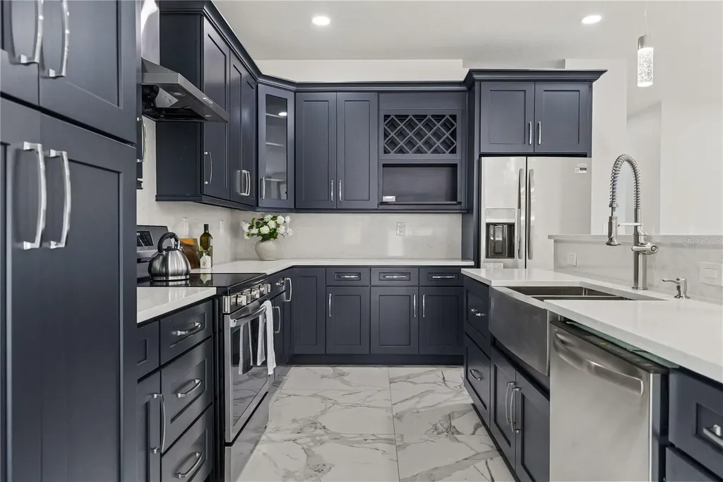 6401 Felice Avenue Tampa FL 33614