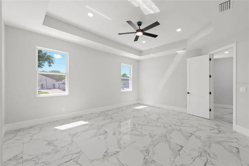 6401 Felice Avenue Tampa FL 33614