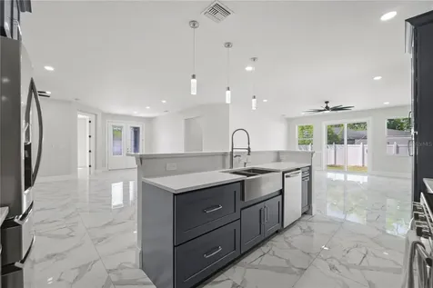 6401 Felice Avenue Tampa FL 33614