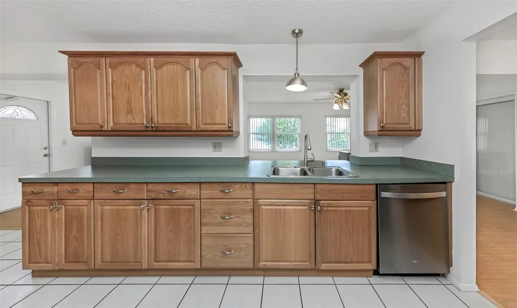 3627 100th Place N Pinellas Park FL 33782
