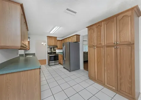 3627 100th Place N Pinellas Park FL 33782