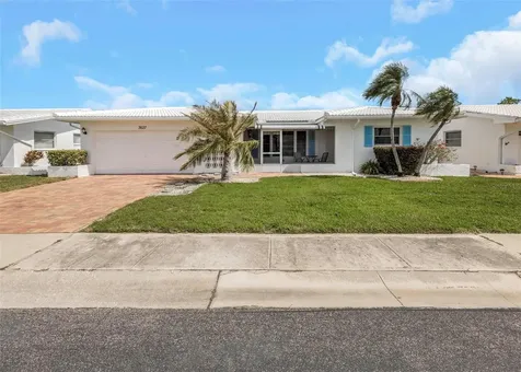 3627 100th Place N Pinellas Park FL 33782