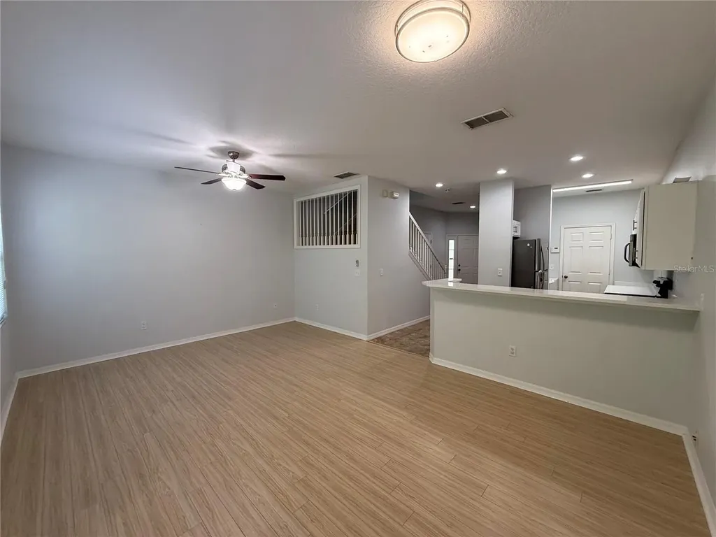 8118 Stone Path Way Tampa FL 33647