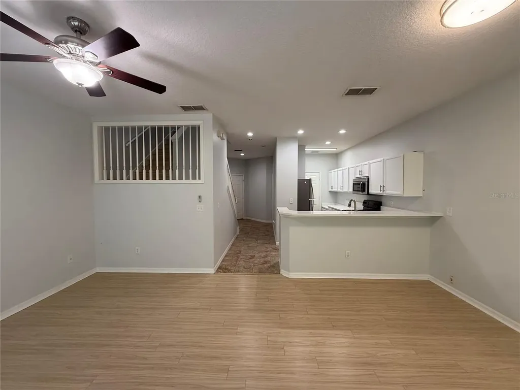 8118 Stone Path Way Tampa FL 33647