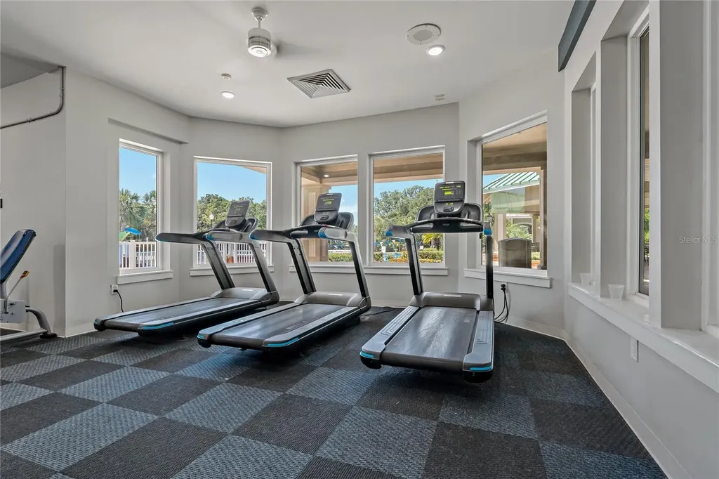 8118 Stone Path Way Tampa FL 33647