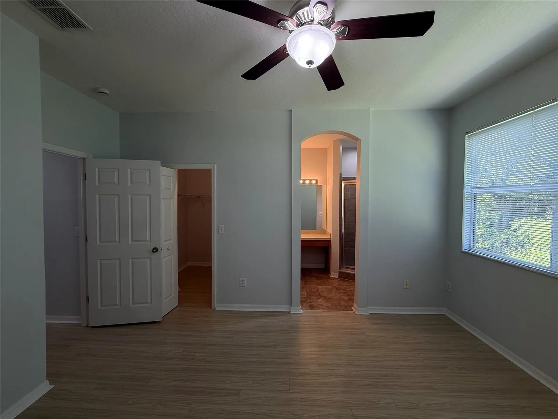 8118 Stone Path Way Tampa FL 33647